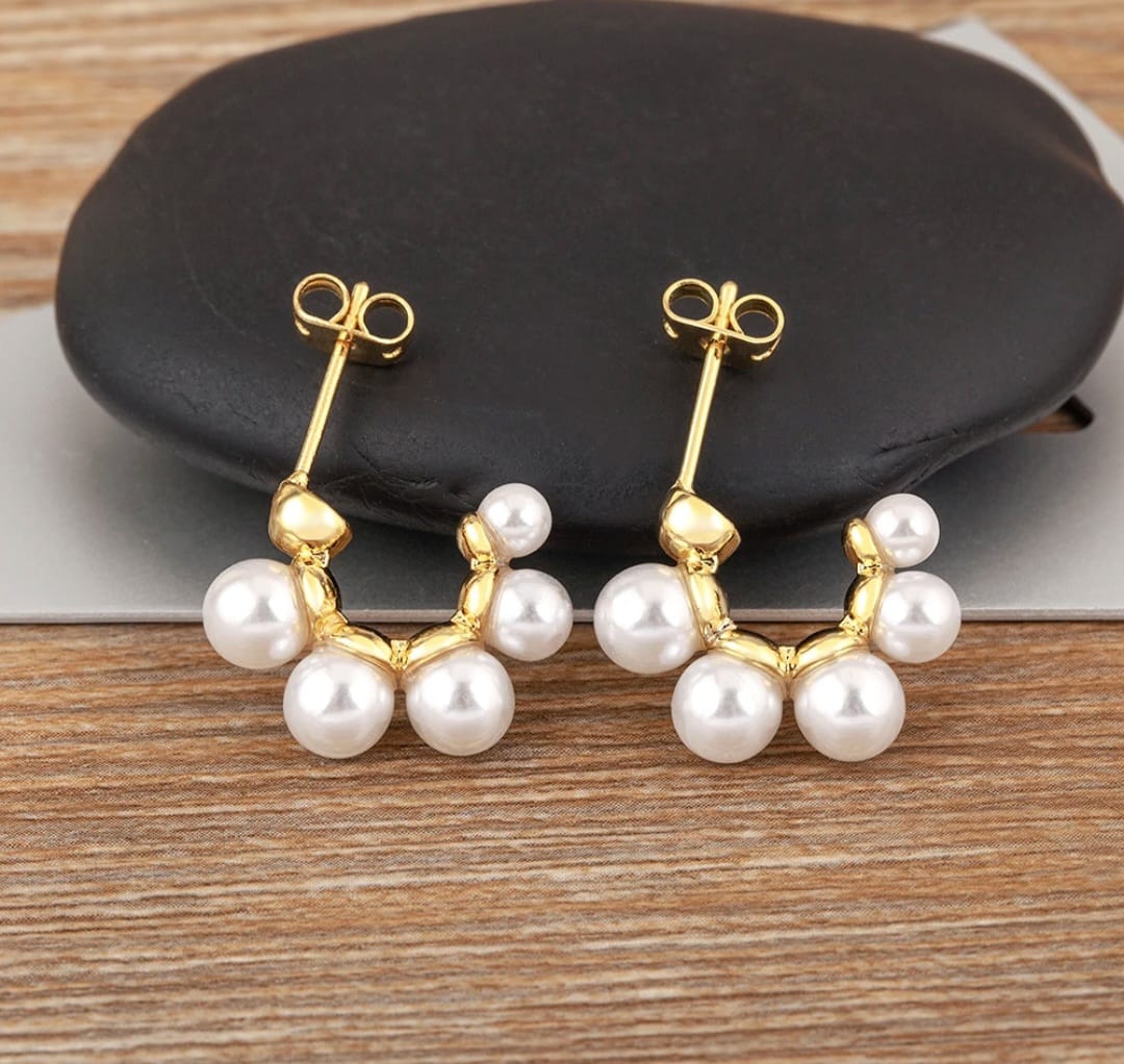 Luxury Women Copper earrings ,exquisite gift