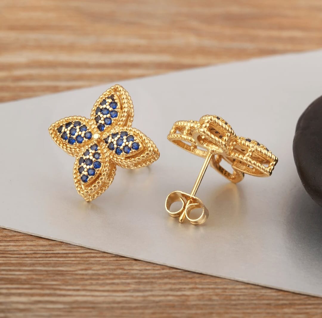 Luxury Women Brass  earrings gold plated