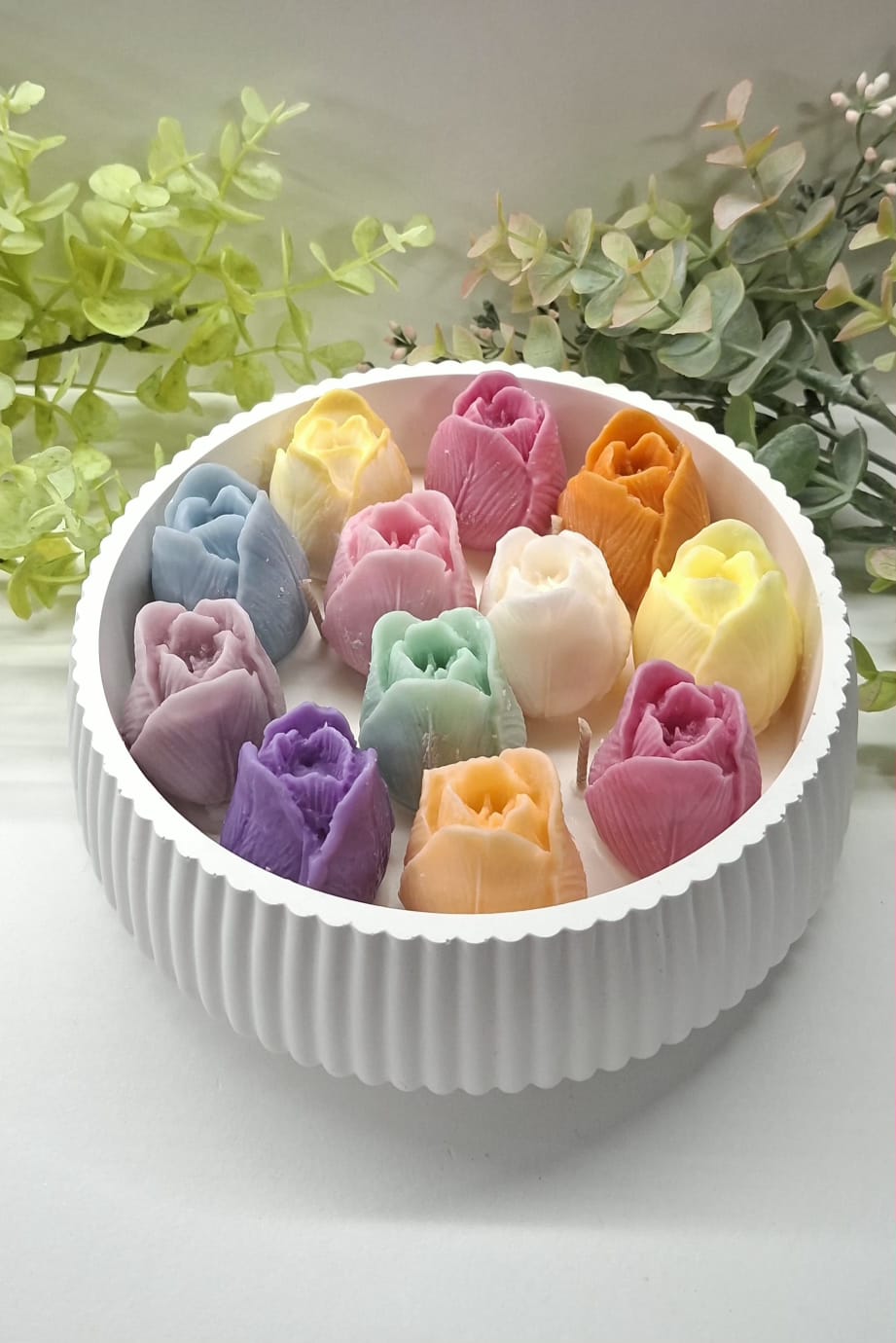 Tulip Colorful Garden Candle – 100% Natural Soy Wax