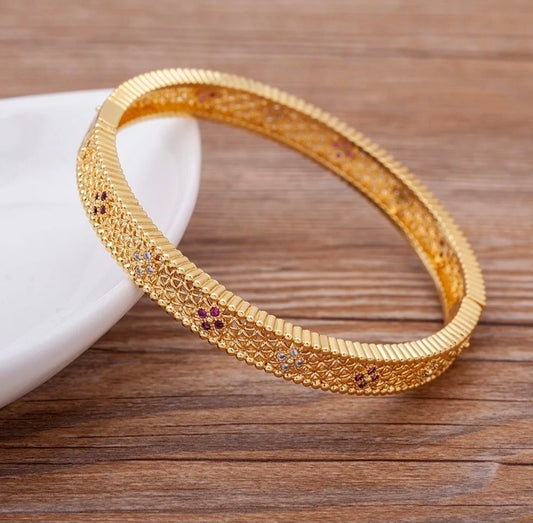 Vintage-Inspired Floral Filigree Bangle