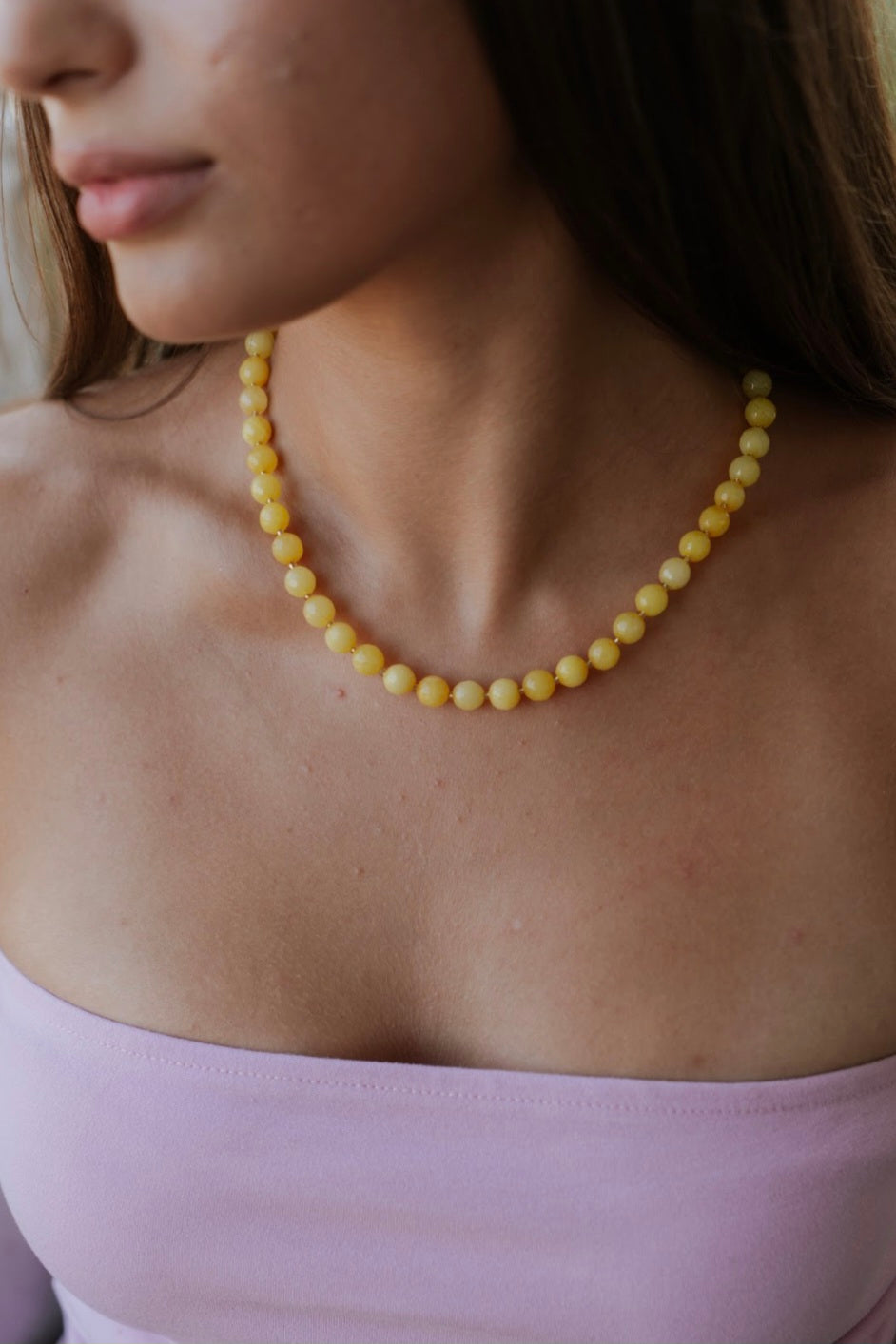 Elegant Yellow Jade Bead Necklace – with Gold-Plated Adjustable Chain